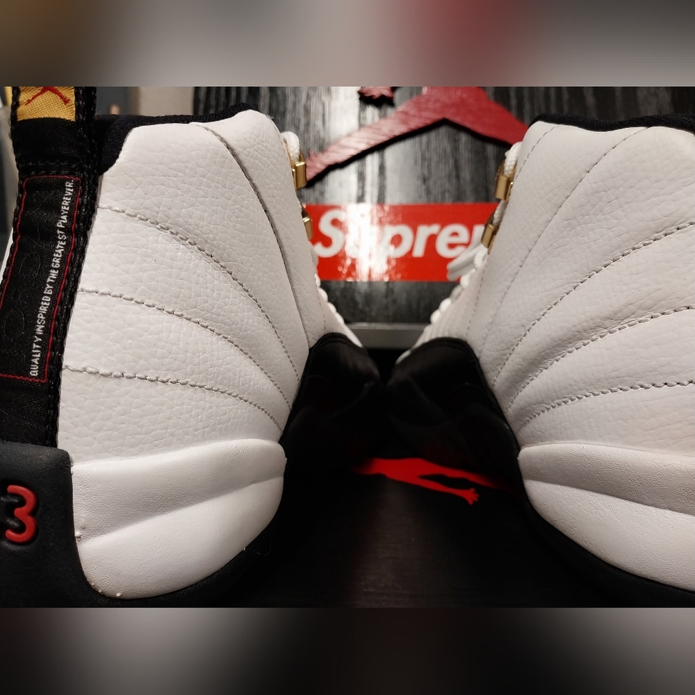 Retro Jordan 12 Taxis 🚕 size 7 gradeschool - Picture 4 of 13
